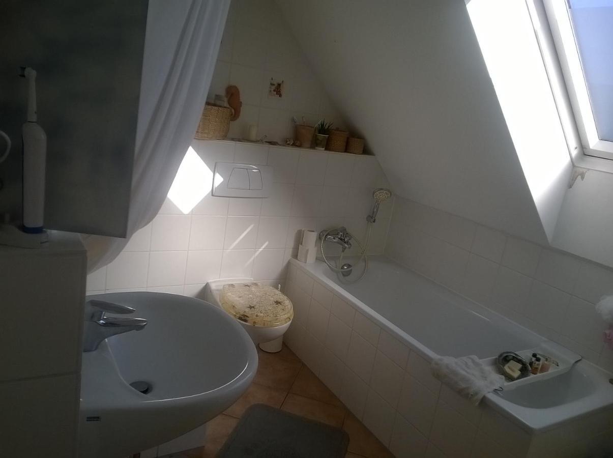 Ferienwohnung Haus 'Am Emberg' Köln Exterior foto