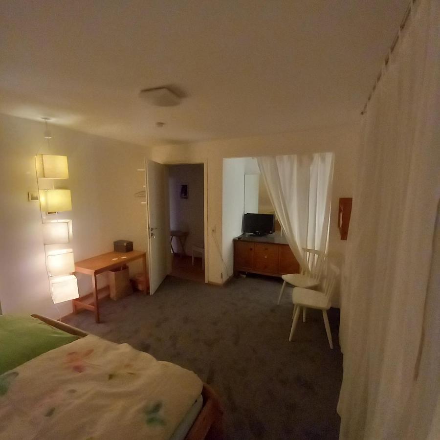 Ferienwohnung Haus 'Am Emberg' Köln Exterior foto